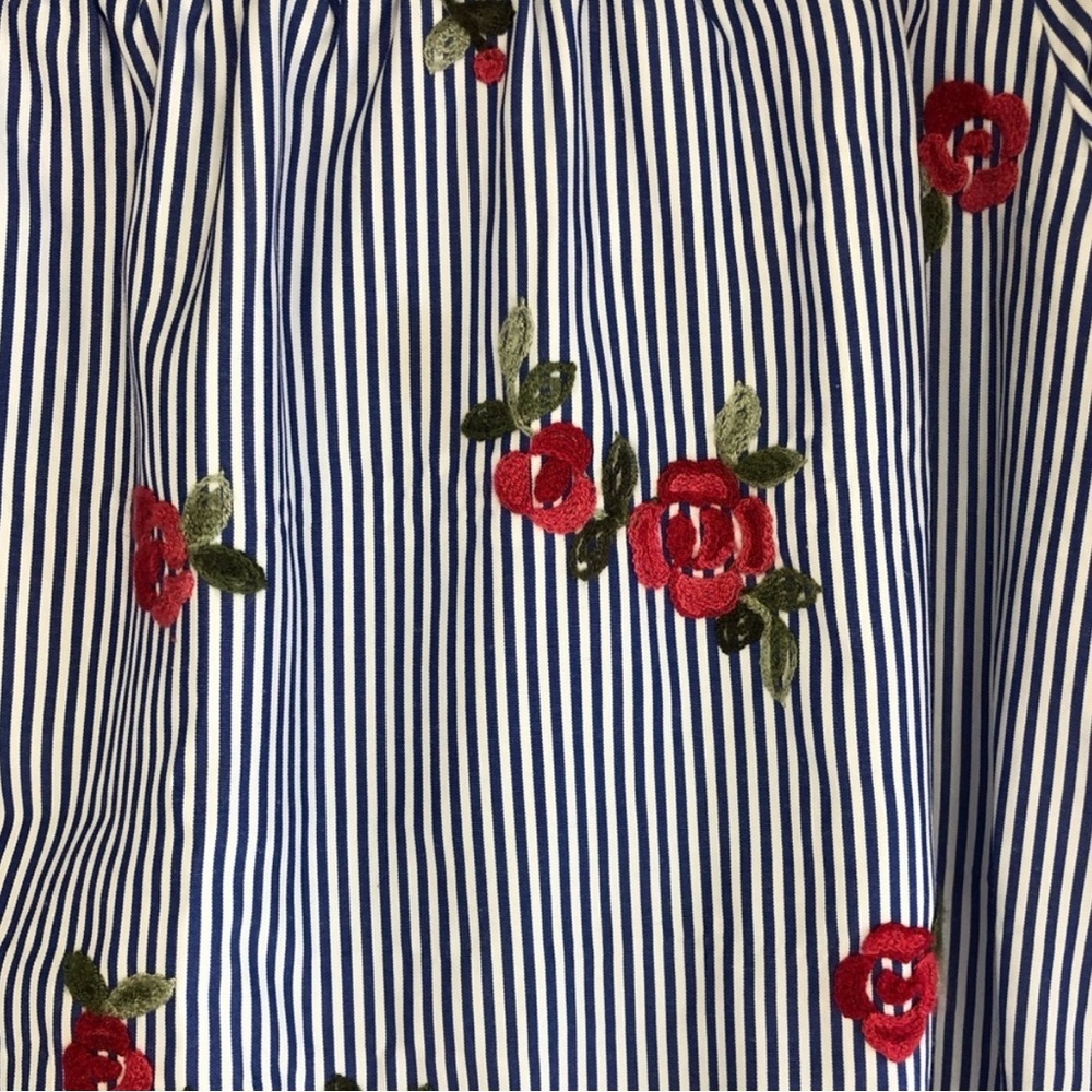 Guess Floral Off-Shoulder Top - Picture 3 of 4
